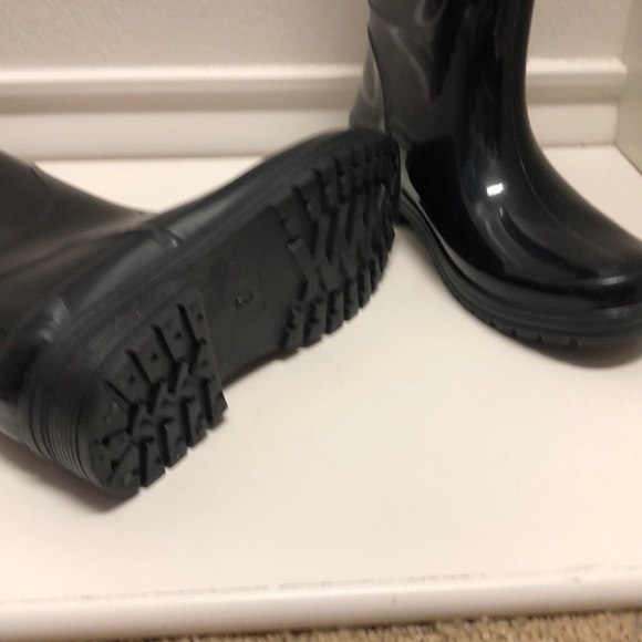 Cute Black Rain Boots with Hot Pink Plaid Trim - Picture 4 of 4